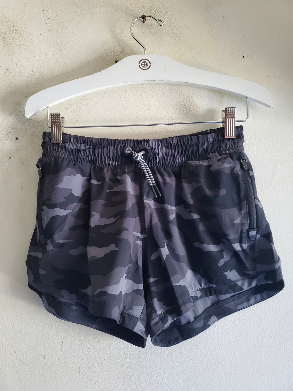 Athleta Girls All Play 3" Short Size 14 Kids.